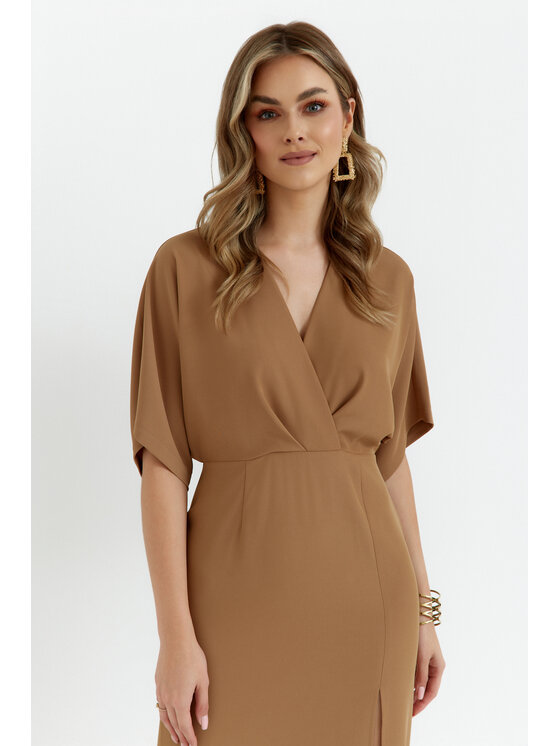 Makover Makover Sukienka codzienna K163 Beżowy Modern Fit