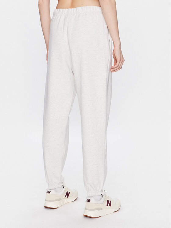 New Balance New Balance Долнище анцуг Athletics Remastered French Terry WP31503 Бежов Relaxed Fit