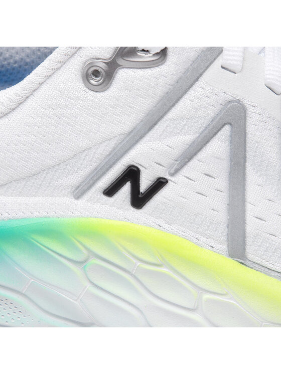 New Balance New Balance Bėgimo batai Fresh Foam More v4 MMORWT4 Balta