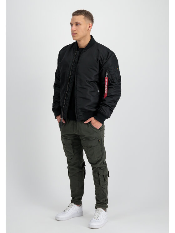 Alpha Industries Alpha Industries Kurtka bomber MA-1 Dragon Embroidery Bomber Jacket Czarny Loose Fit