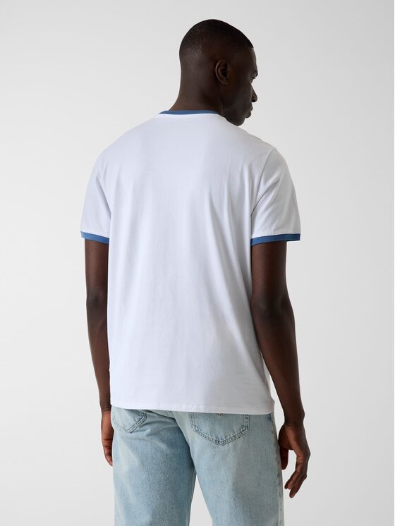 Guess Guess T-Shirt 183149 Bílá Classic Fit