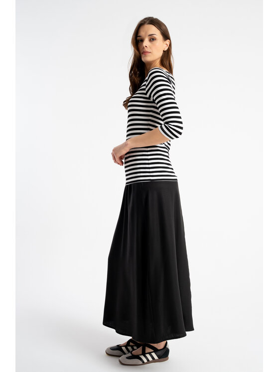 CLICK CLICK Spódnica maxi 50-740 Czarny Loose Fit