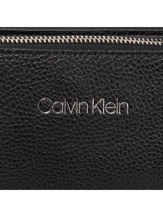 Calvin Klein Calvin Klein Ročna torba Ck Everyday Duo Crossbody K60K606768 Črna
