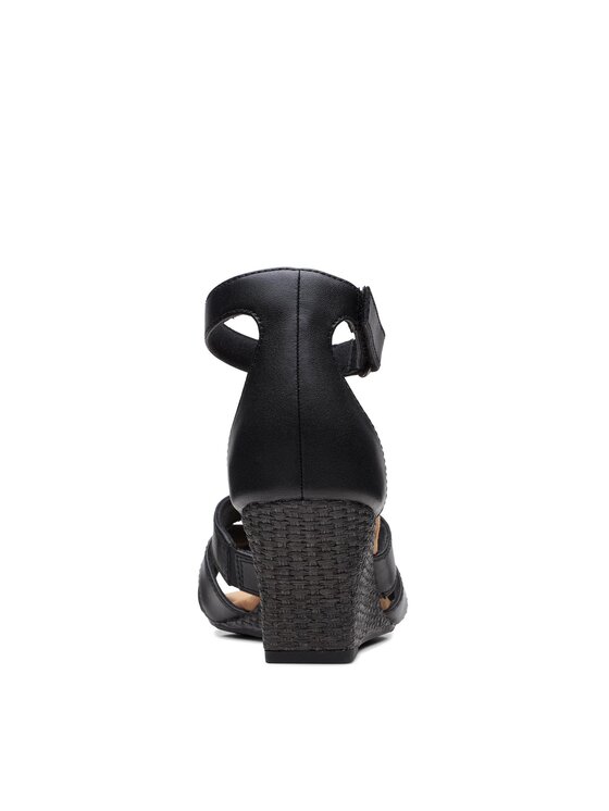 Clarks Clarks Sandaalid Kyarra Joy 26171242 Must