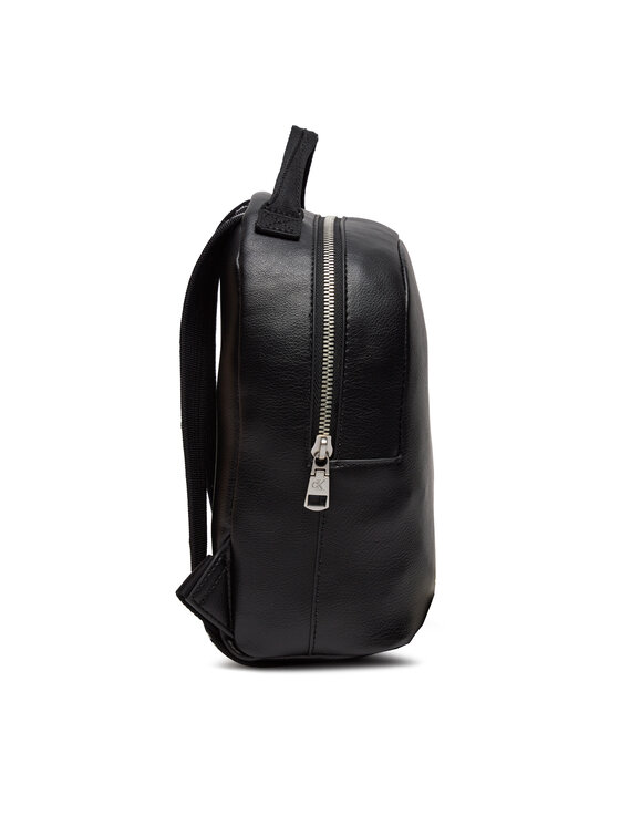 Calvin Klein Jeans Calvin Klein Jeans Ruksak Ultralight Micro Bacpack25 Pu K60K611942 Čierna