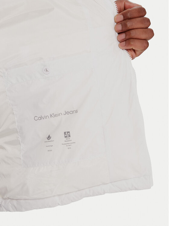 Calvin Klein Jeans Calvin Klein Jeans Пухено яке LV04RC518G Бял Regular Fit