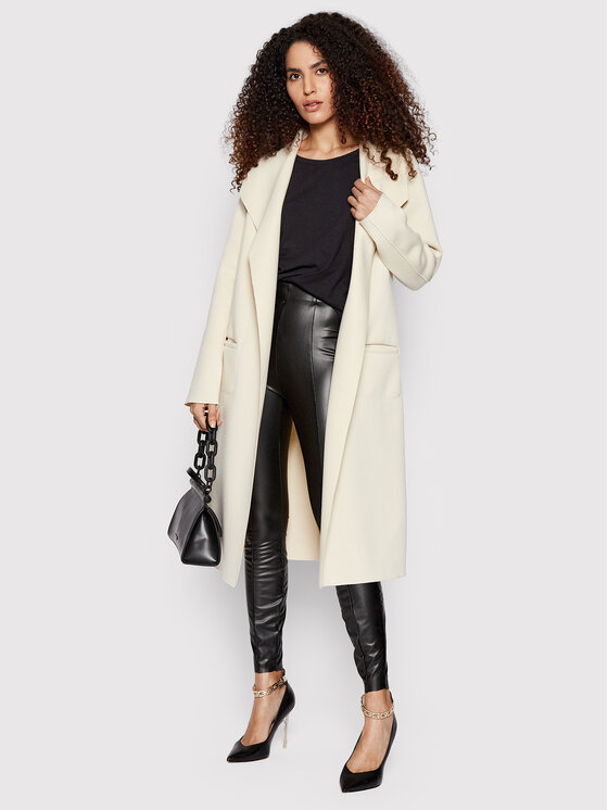Vila Vila T-krekls Dreamers 14083083 Melns Boxy Fit