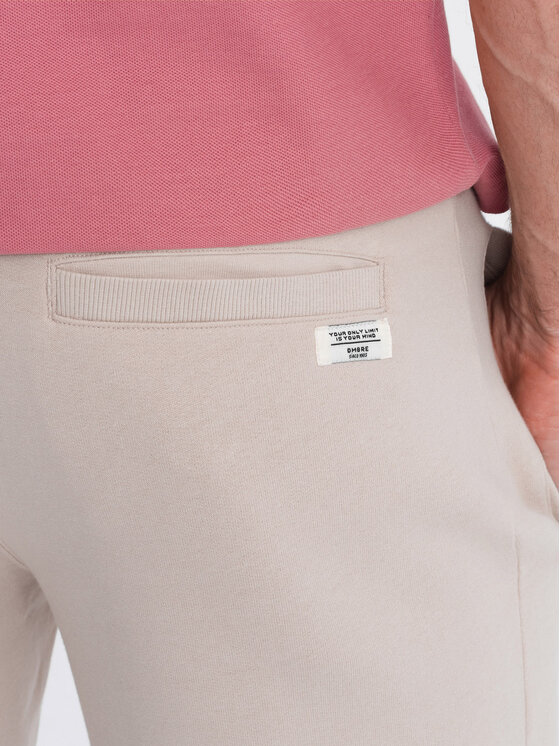 Ombre Ombre Szorty materiałowe OM-SRBS-0139 Beżowy Regular Fit