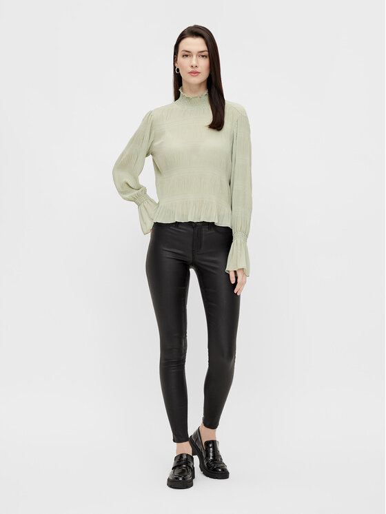 Pieces Pieces Штани зі штучної шкіри Shape-Up 17108412 Чорний Skinny Fit