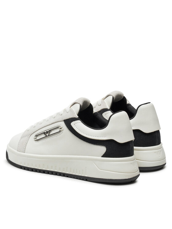 Emporio Armani Emporio Armani Sneakersy X3X024 XR222 C679 Biały