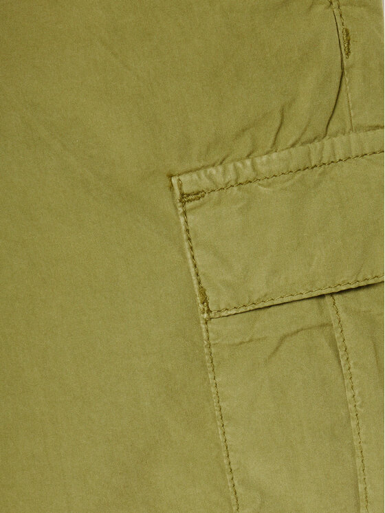 Guess Guess Pantaloncini di tessuto L4GD23 WBHQ0 Verde Regular Fit