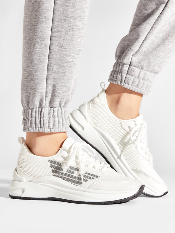 Emporio Armani Emporio Armani Sneakersy X3X156 XN276 R452 Biały