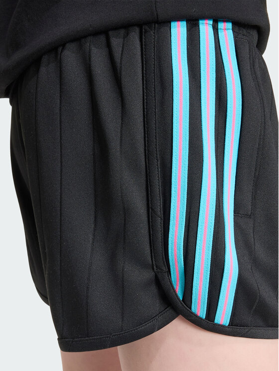 adidas adidas Szorty materiałowe 165395 Czarny Loose Fit