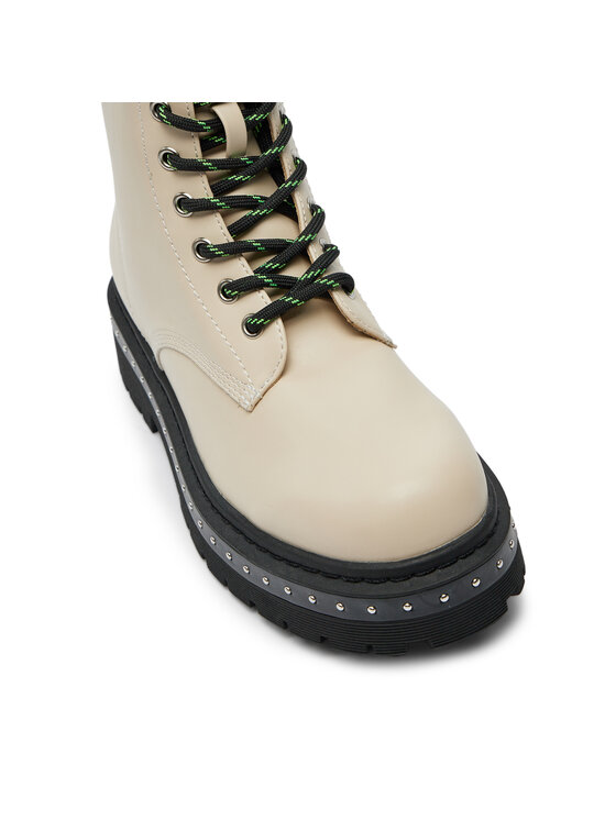 Guess Guess Turistická obuv Joya FL7JYA LEA10 Écru