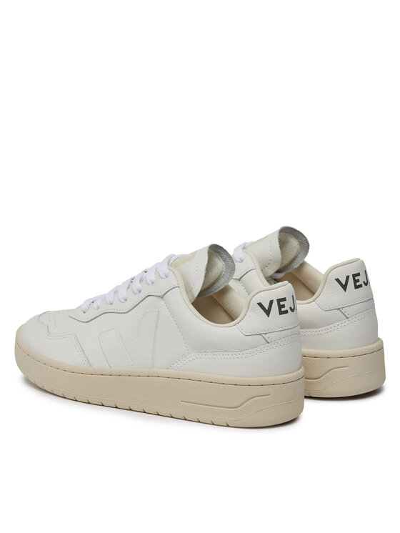 Veja Veja Sneakersy V-90 VD2003380 Biela