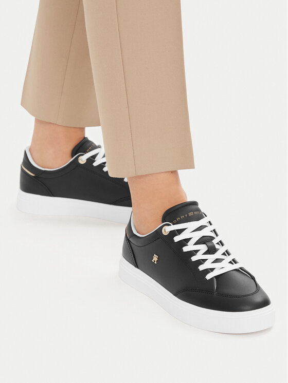 Tommy Hilfiger Tommy Hilfiger Sneakers Th Chic Cupsole FW0FW09106 Schwarz