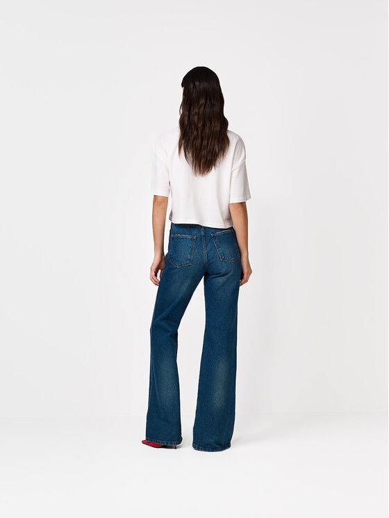 La Mania La Mania T-shirt TOLA Crema Basic Fit