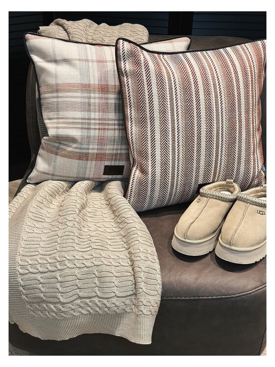 Sweet Living Sweet Living Poduszka Poduszka RIVERHEAD TARTAN BEIGE/RED XL Beżowy