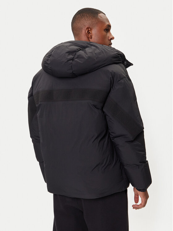 EA7 Emporio Armani EA7 Emporio Armani Zimní bunda 7M000699 AF15951 UC001 Černá Regular Fit