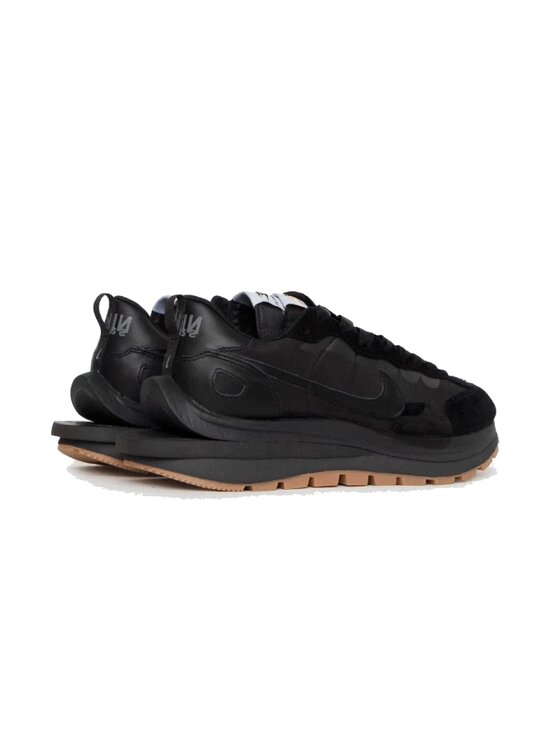 Nike Sneakersy Nike Sacai Vaporwaffle Black Gum Czarny