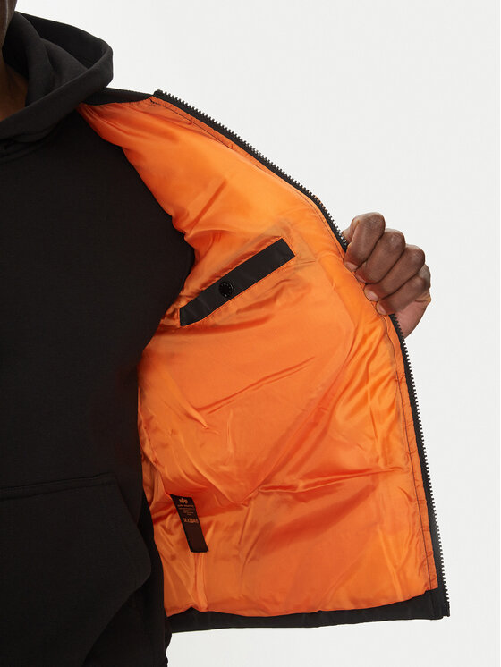 Alpha Industries Alpha Industries Αμάνικο Μπουφάν 118109 Μαύρο Regular Fit