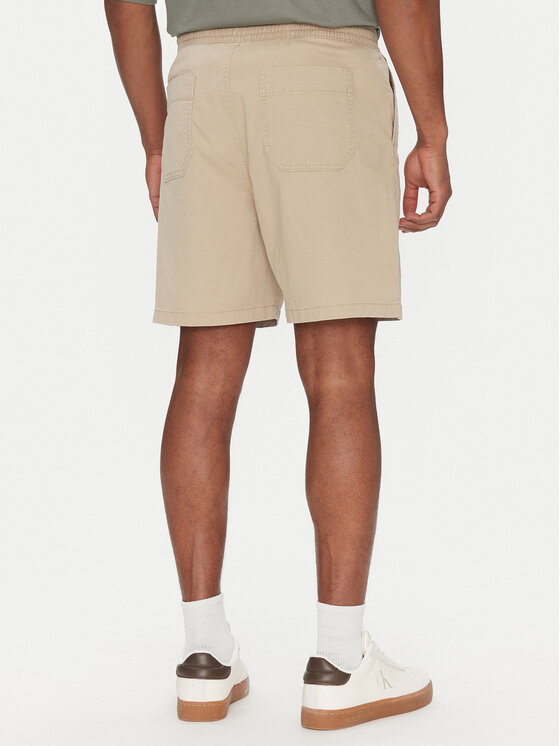 Gap Gap Шорти от плат 723683-06 Бежов Regular Fit