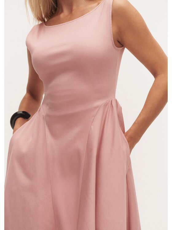 Le Collet Le Collet Sukienka koktajlowa VEZIA Różowy Extra Slim Fit