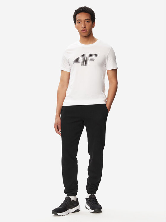 4F 4F Spodnie dresowe 4FWMM00TTROM1140-20S Czarny Regular Fit