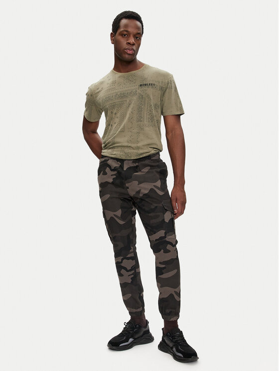 Brave Soul Brave Soul Joggers kalhoty MTR-FINECAMOCRGR Zelená Slim Fit