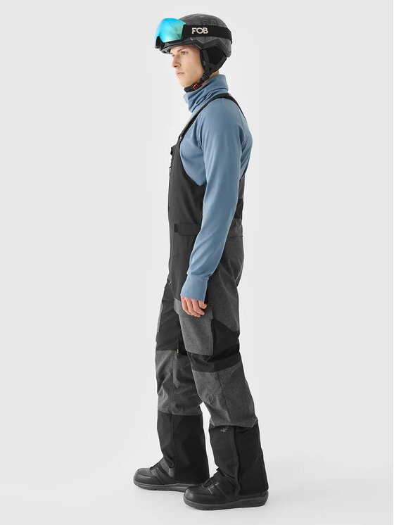 4F 4F Pantaloni da snowboard 4FWAW24TFTRM627-20S Nero Regular Fit
