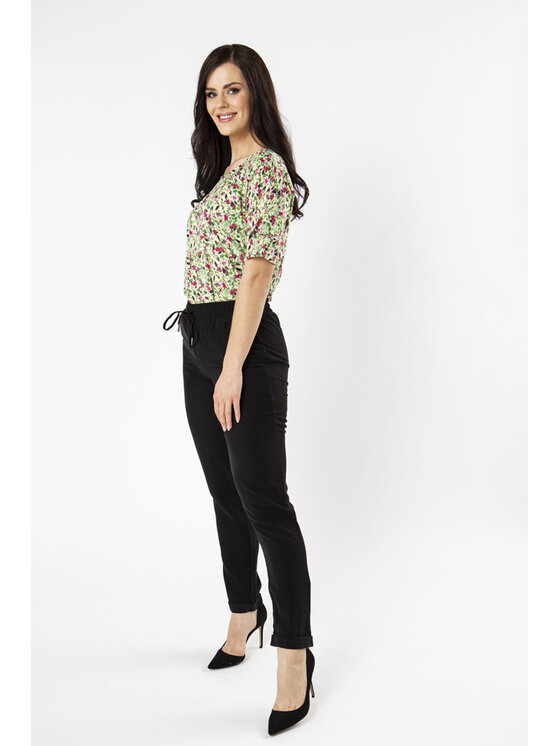 QUIOSQUE QUIOSQUE Kalhoty z materiálu QUIOSQUE 3OB001299 Černá Regular Fit