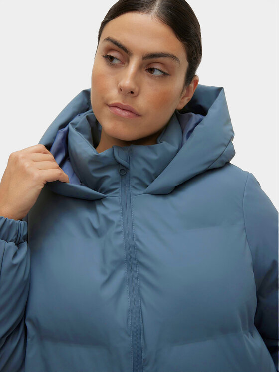 Vero Moda Curve Vero Moda Curve Зимно яке 10297285 Син Regular Fit