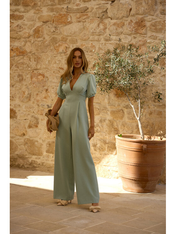 Made of Emotion Made of Emotion Jumpsuit M852 Verde Sexy Straight Fit