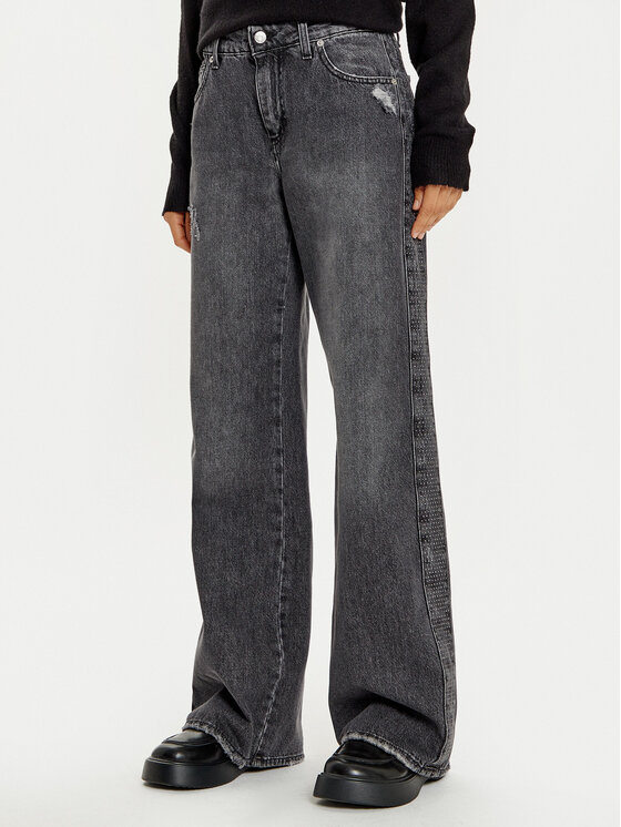 Jeansy Haveone