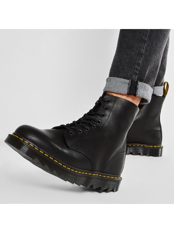 Dr. Martens Dr. Martens Glany 1460 Pascal Ziggy 26324001 Czarny