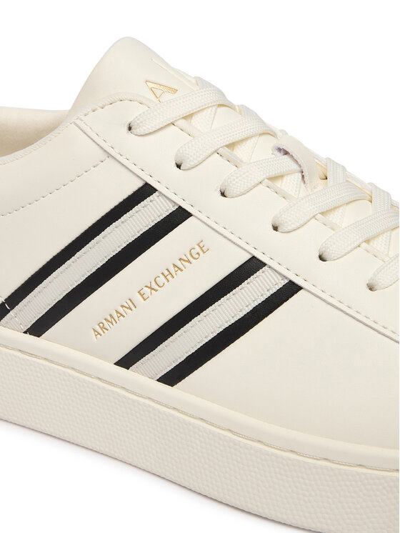 Armani Exchange Armani Exchange Sneakersy XM002198 AF21421 M0017 Biały