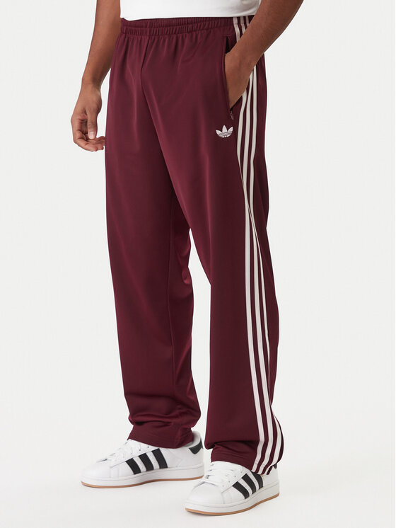 adidas Pantaloni trening KE1651 Vișiniu Regular Fit