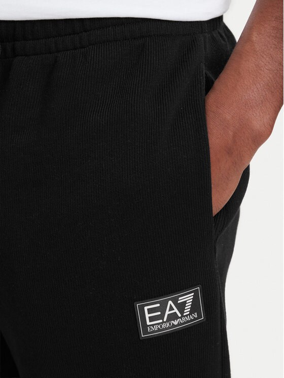 EA7 Emporio Armani EA7 Emporio Armani Jogginghose 7M002235 AF21822 UC001 Schwarz Regular Fit