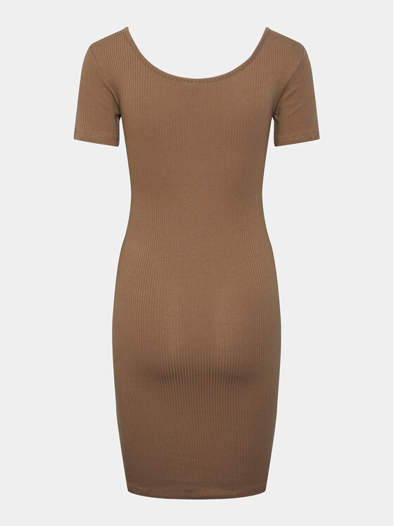 Pieces Pieces Vsakodnevna obleka Kitte 17146324 Rjava Slim Fit