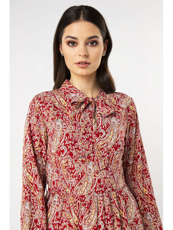 QUIOSQUE QUIOSQUE Každodenné šaty QUIOSQUE 4OB003651 Červená Regular Fit