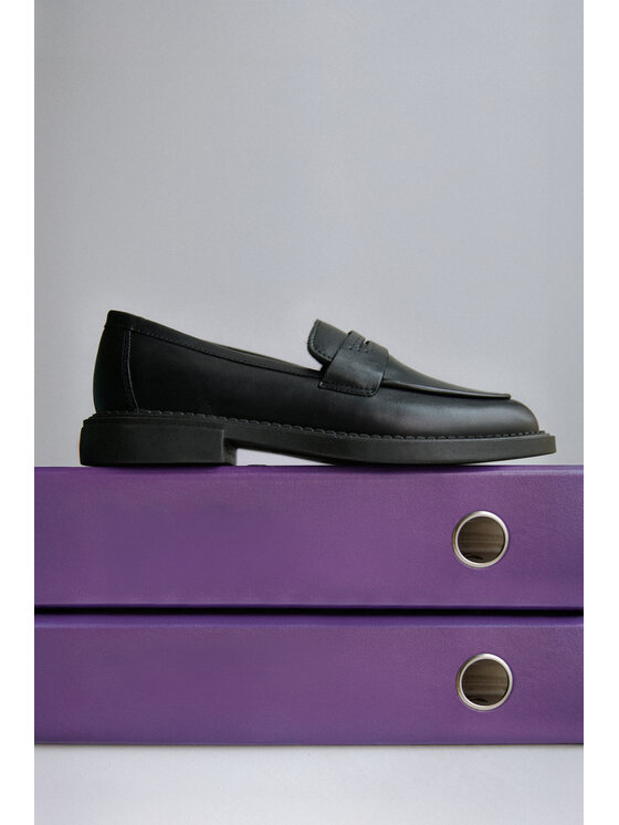 Estro Estro Loafersy ER00117583 Černá