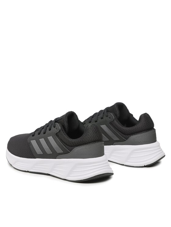 adidas adidas Взуття для бігу Galaxy 6 Shoes HP2423 Чорний