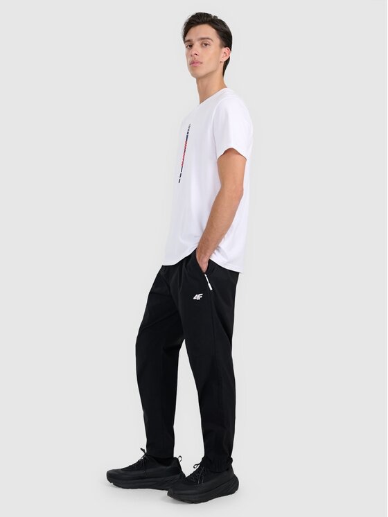 4F 4F Pantaloni di tessuto 4FRAW25TTROM1612-20S Nero Regular Fit