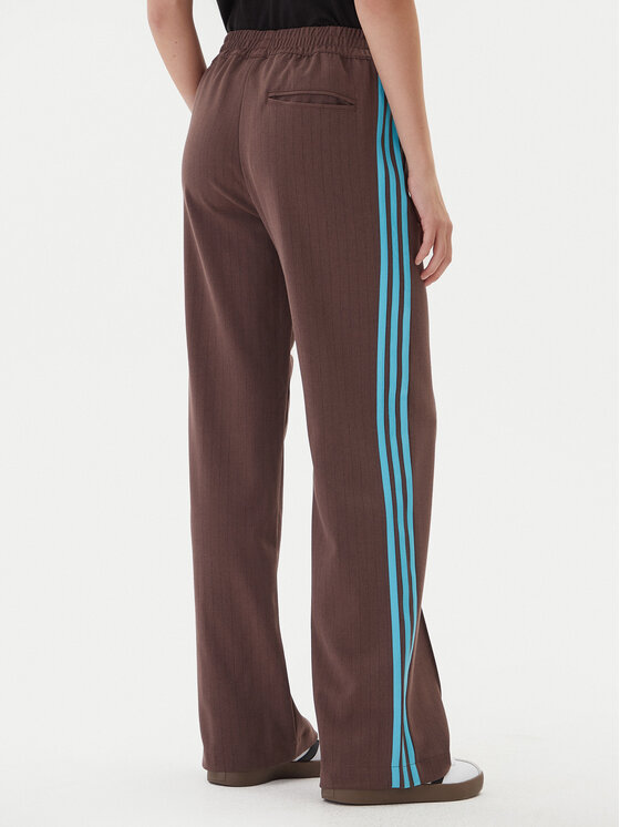 adidas adidas Долнище анцуг JX5308 Кафяв Regular Fit