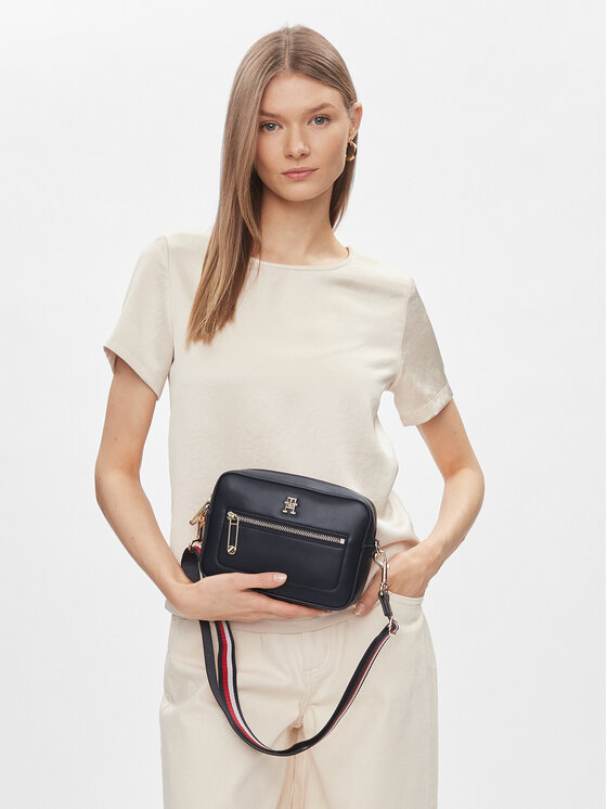 Tommy store camera bag