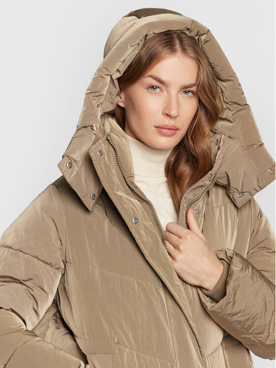 Calvin Klein Calvin Klein Зимно яке Modern K20K205127 Бежов Regular Fit