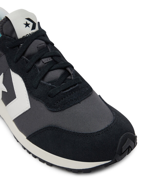 Converse Converse Laisvalaikio batai Omega Trainer A13378C Juoda