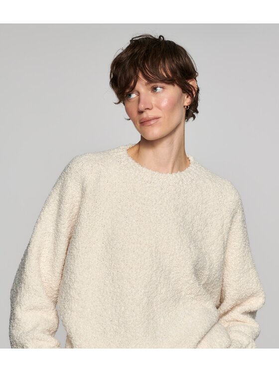 B SIDES B SIDES Sweter MERINO BOUCLE Biały Boxy Fit