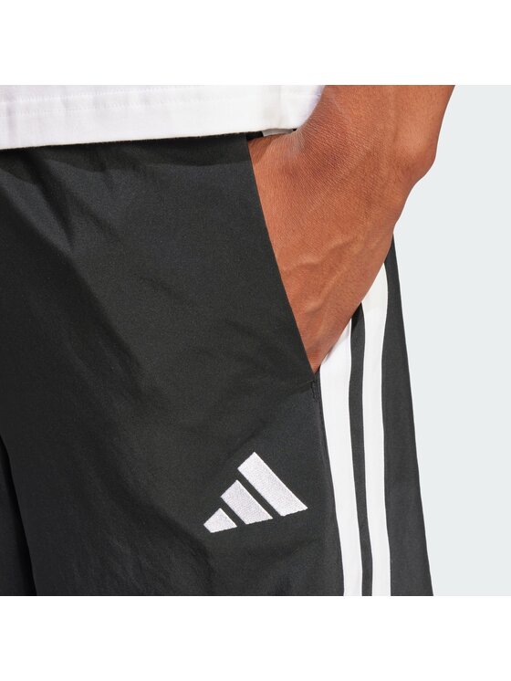 adidas adidas Szorty sportowe Essentials 3-Stripes JW1911 Czarny Regular Fit