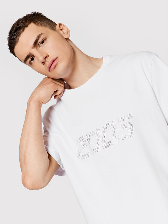 2005 2005 Tričko Unisex Signature Tee Biela Relaxed Fit